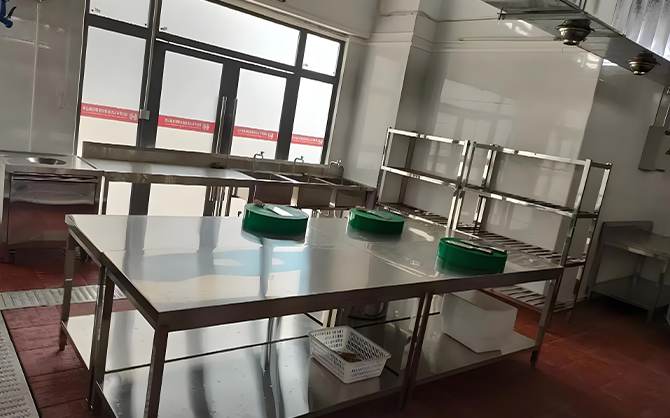 中央廚房廚具有哪些關(guān)鍵技術(shù)？瑞能廚具為你解答